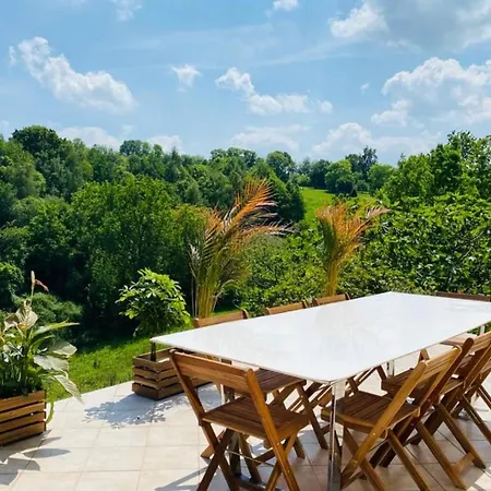 Spacious House With Fabulous Views Nyaraló Cricquebœuf